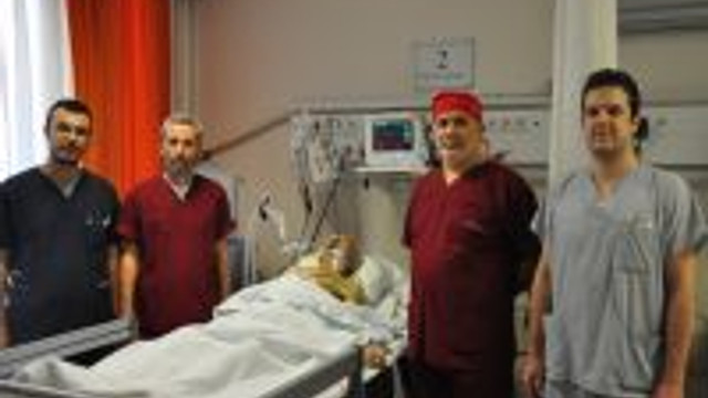 83 Yasindaki Hastaya Yemek Borusu Ameliyati Guncel