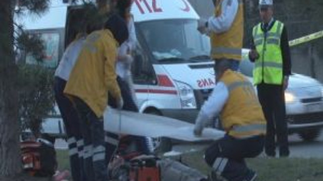 Motosiklet tutkunu genç ve arkadaşı kaza kurbanı oldu