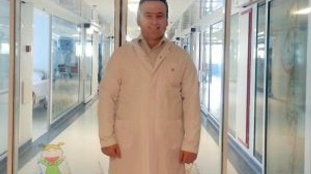 Turkiyenin Ilk Cocuk Yogun Bakim Uzmani Hacettepeden Saglik