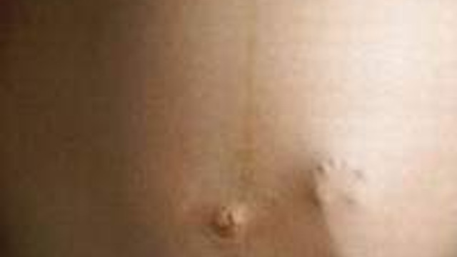 9 aylik bebek anne karninda neden olur