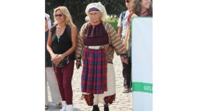 Yerli Tohumlar Senlikte Paylasildi Guncel