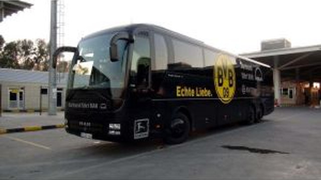 Borussia Dortmund Malzeme Otobusu Gumruk Sistemine Takildi Guncel