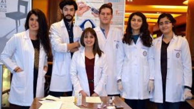 Tıp Öğrencilerinden Kontrolümdesin Şekerim Ölçümü