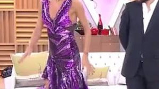 Cagla Sikel In Sansursuz Videosu Cildirtti Magazin