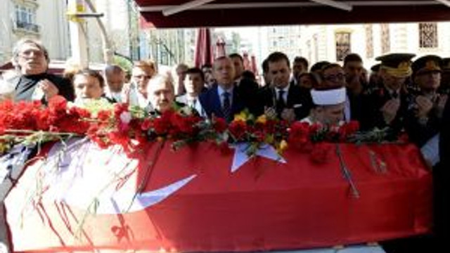 Kayahanı sevenleri anlattı