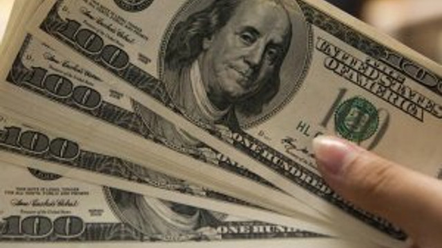 Dolar rekor kırdı