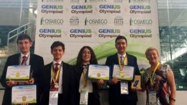 New York Tan Izmir Fatih Koleji Ne Odul Guncel