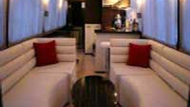 sudan baskani na vip otobus ekonomi