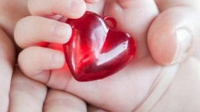 Bebeklerde Kalp Hastaligi Belirtileri Kadin