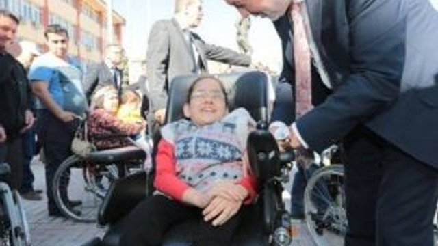 Akulu Tekerlekli Sandalyeler Torenle Sahiplerine Verildi Guncel