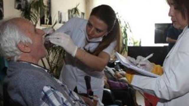 Yasli Ve Engellilere Dis Sagligi Hizmeti Guncel