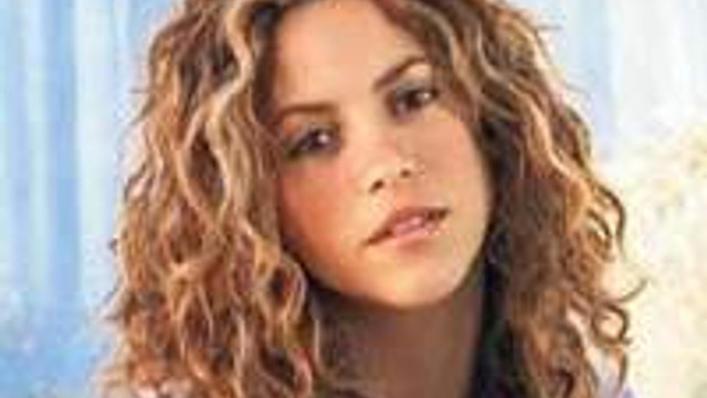 Shakira Dan Islam I Oven Sarki Magazin