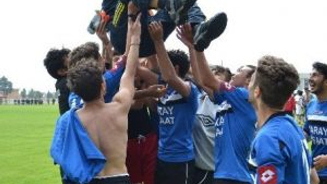 Nazilli Belediyespor’un Gençleri Şampiyon Oldu