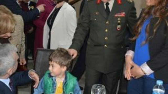 Malatya’da, Şehit Yakınlarına Ve Gazilere Yemek Verildi