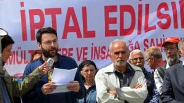 Dikili'de, Geri Dönüş Anlaşması'na Protesto