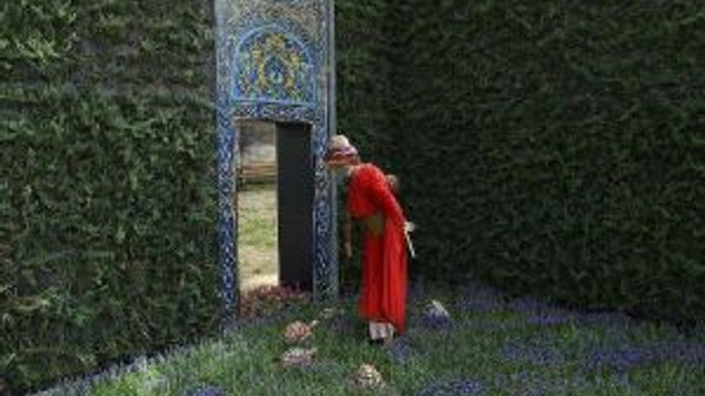 Osman Hamdi Bey'in Kaplumbağa Terbiyecisi Gülhane Parkı'nda Yorumlandı
