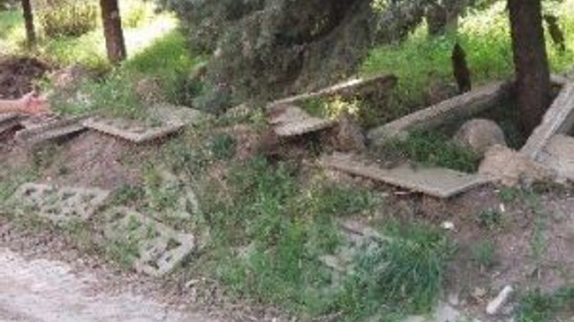 Yörükali Mezarlığı İlgi Bekliyor