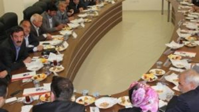 Müdür Yanmaz Muhtarlarla Bir Araya Geldi