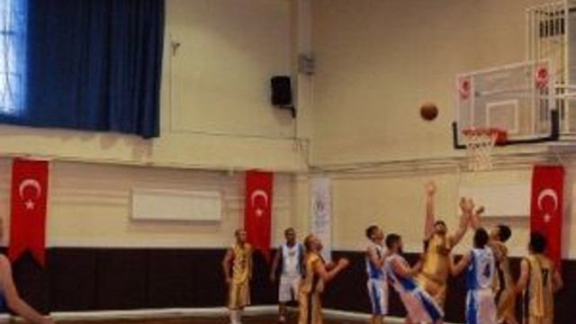 Adıyaman İşitme Engelliler Şampiyonluğa Koşuyor