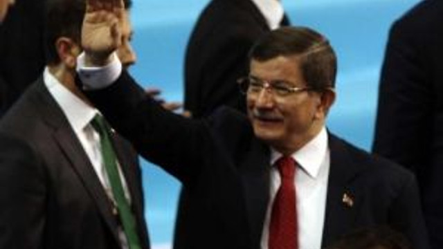 Başbakan Davutoğlu: Fitne Ateşine Karşı Kardeşlik Aşkımız Var