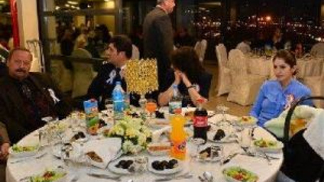 Vali Şahin, Şehit Ailelerine Hitap Etti: Sizinle Yeterince İlgilenemiyor Olabiliriz, İş Yoğunluğumuza Verin