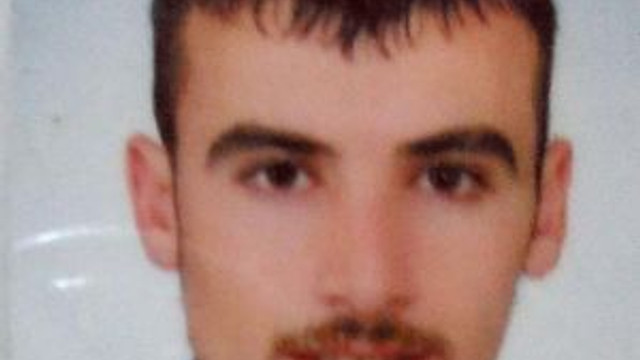 50 bıçak darbesiyle öldürüldü !