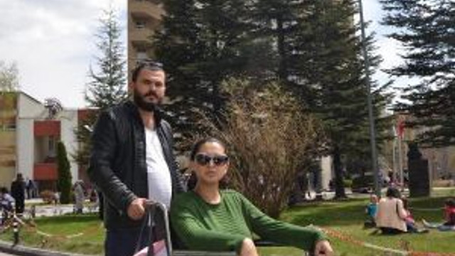 Bacağı çürüyen O Ses yarışmacısı taburcu oldu