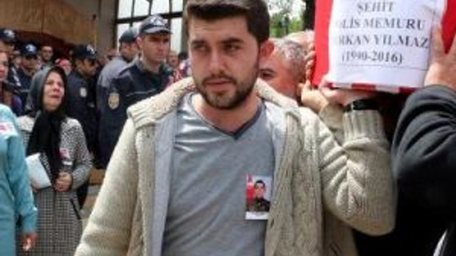 Kahramanmaraşlı Şehit Özel Harekat Polisini 5 Bin Kişi Uğurladı