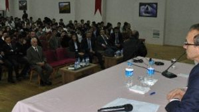 Muş Ve Osmaniye Valileri Öğrencilere Tecrübelerini Anlattı