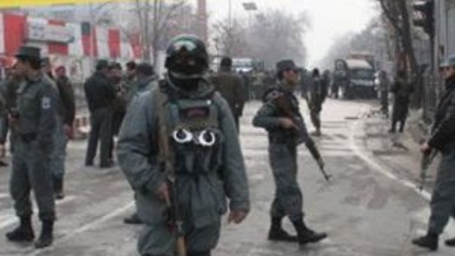 Afganistan yine kan gölü: 12 ölü
