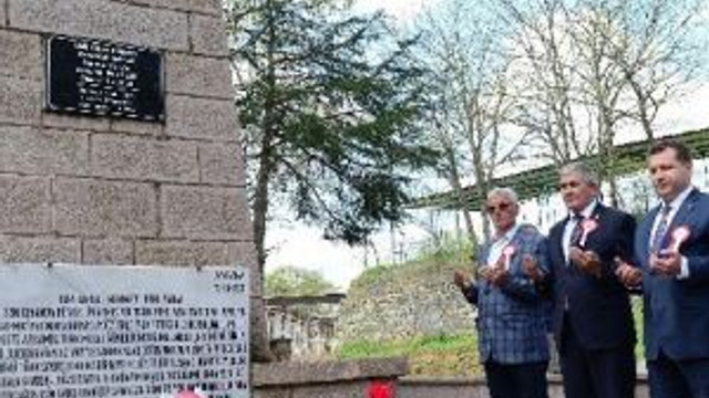 Kurtdereli Mehmet Pehlivan Anıldı