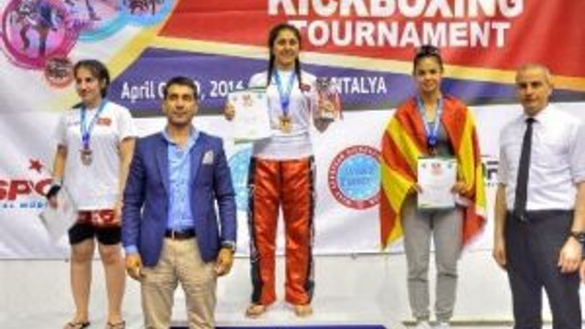 Asuman Çığlıoğlu, Kick Boks’ta Derece İle Döndü