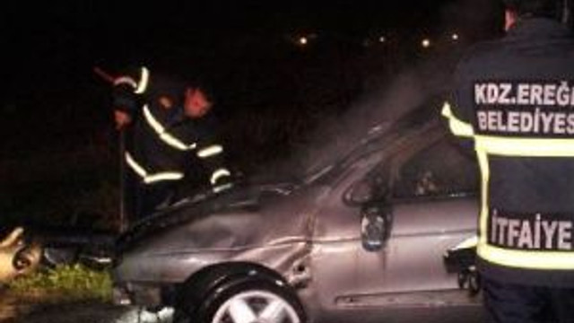 Takla Atan Otomobildeki Sürücü Yanmaktan Son Anda Kurtuldu