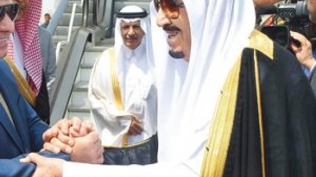 Suudi Arabistan'a verilen iki ada olay oldu