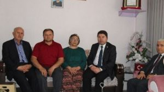 Milletvekili Yılmaz Tunç’tan Şehit Ailesine Ziyaret