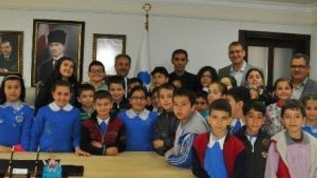 Başkan Akkaya Öğrencilerle Ders İşledi