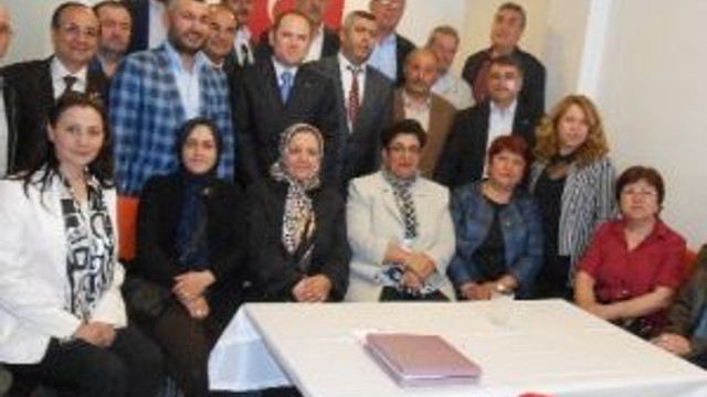 Mhp Eskişehir İl Teşkilatından Eskişehir’deki ’Emirdağlılar Vakfı’na Ziyaret