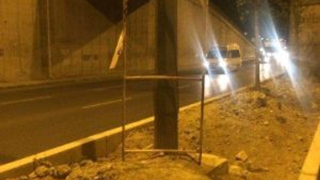 İzmir'de Afiş Gerginliği (2)