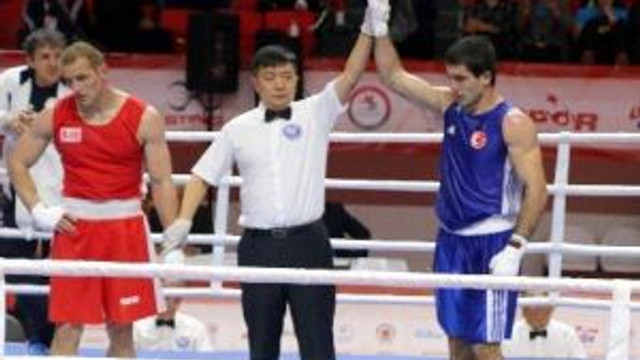 Mehmet Nadir Ünal Çeyrek Finalde