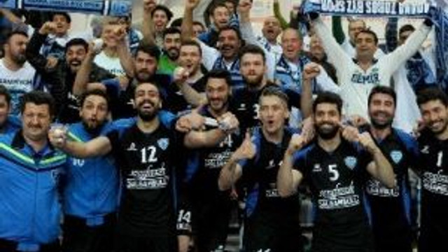 Adana Toros Byz Spor 1. Lig’e Yükseldi