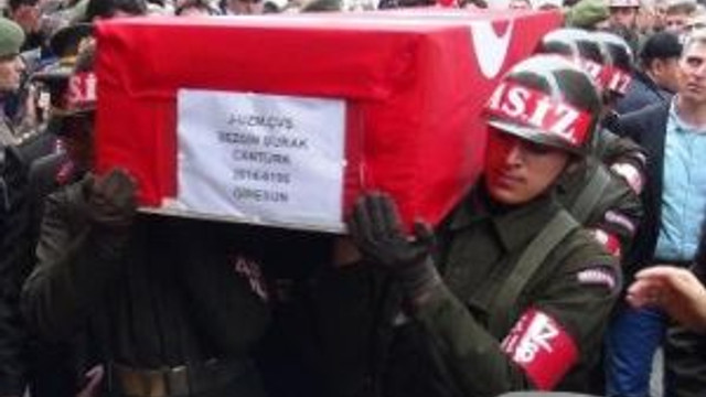 Şehidin Sözlüsü: Benim Doğum Günüm Senin Ölüm Günün Oldu Aşkım (2)
