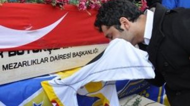 Kazada Ölen Genç Futbolcunun Ailesi, Kulübü Suçladı
