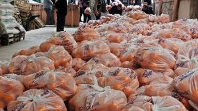 Çerçioğlu, Üreticiye Destek İçin 35 Ton Portakal Satın Aldı