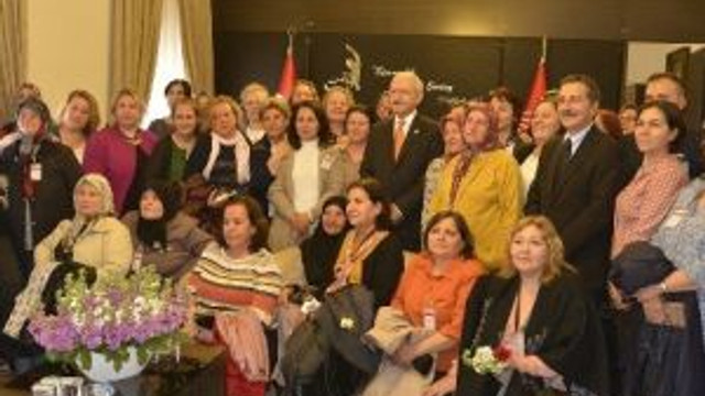 Kılıçdaroğlu’ndan Eskişehirli Kadınlara ‘Beraberliğinizi Hiç Bozmayın” Tavsiyesi