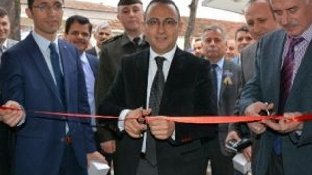 Alaçam’da Kitap Sergisi Açıldı