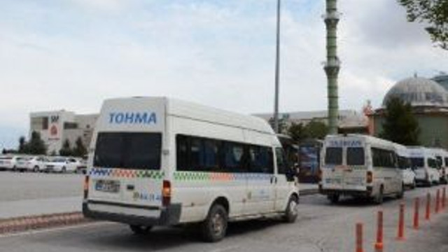 Minibüsçülerden J Plaka Eylemi
