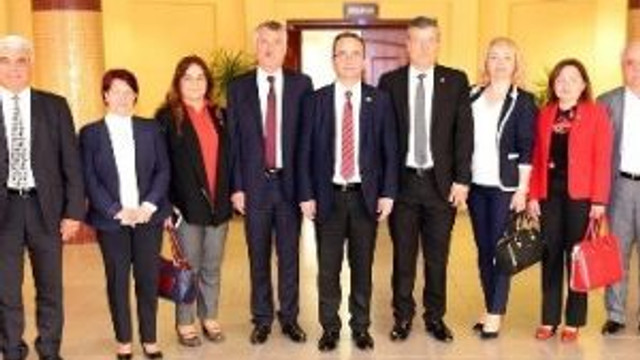 Chp Genel Başkan Yardımcısı Tezcan’dan Başkan Karalar’a Ziyaret