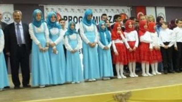 Burhaniye’de İmam Hatip’ten Kutlu Doğum Haftası