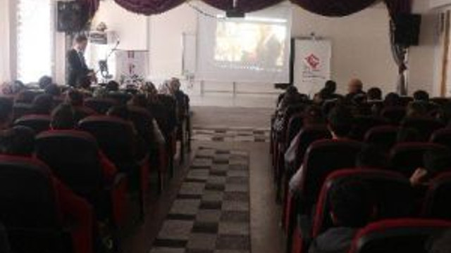 Öğrencilere Ailenin Önemi Anlatıldı