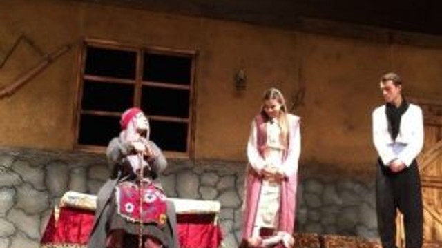 Bozüyük Belediyesi Tiyatro Grubu “Töre” İle Seyirci Karşısına Çıkıyor